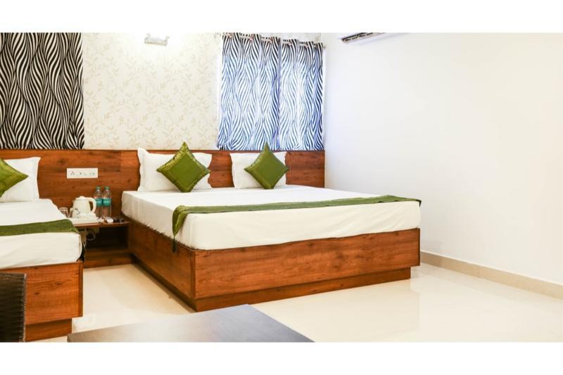 Treebo Pappilon Palace - Pvs Circle Mangalore Exterior foto